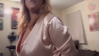 Daddy'S Girl Gets A Special Surprise From Stepmom